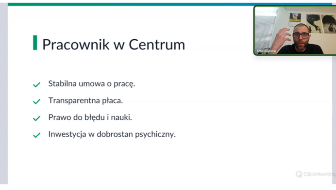 Plansza prezentacji na temat ekonomii społecznej